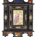 G 663A COPPIA DI CORNICI A EDICOLA IN EBANO E PIETRE DURE, XIX SECOLO