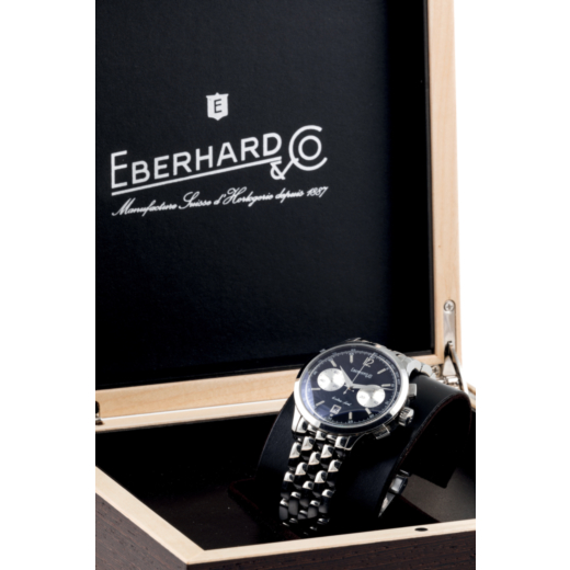EBERHARD & Co. EXTRA FORT GRANDE TAILLE CHRONOGRAPHE Réf. 31953, ACIER  - ANNÉE 2013