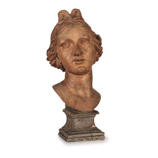 SCULTURA IN TERRACOTTA, XIX-XX SECOLO  raffigurante testa di dea classica, la base marmorizzata; usu