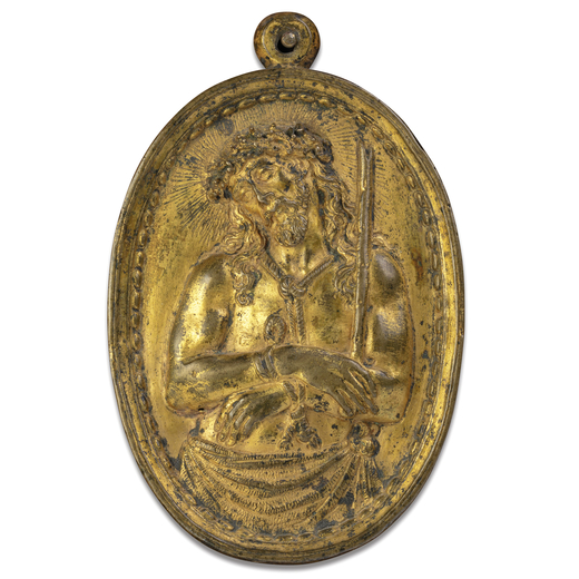 PLACCA IN BRONZO DORATO, XVIII-XIX SECOLO ovale e raffigurante Cristo dolente, poggia su base in vel
