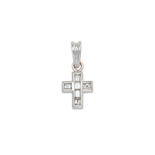 CIONDOLO IN ORO E DIAMANTI modellato come una piccola croce in diamanti taglio baguette, punzone 750