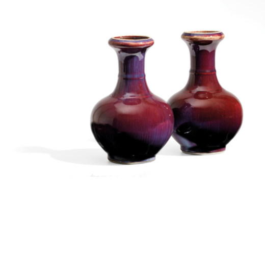 COPPIA DI PICCOLI VASI IN PORCELLANA FLAMBE¿, CINA, XIX SECOLO The vases well potted with a globula