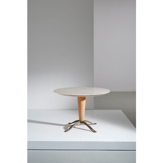 PAOLO BUFFA (ATTRIB. A) Tavolo. Fusione di ottone, legno di acero, marmo. Italia anni 50.<br>cm 77x1