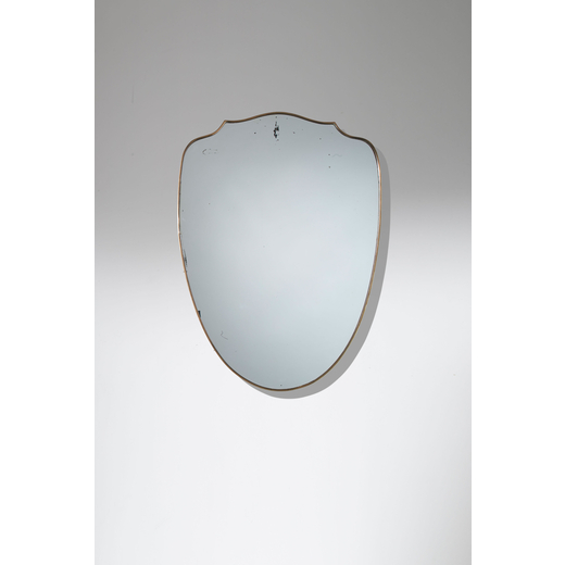 MANIFATTURA ITALIANA Specchio. Ottone, cristallo specchiato. Italia anni 50. <br>cm 74x53x2