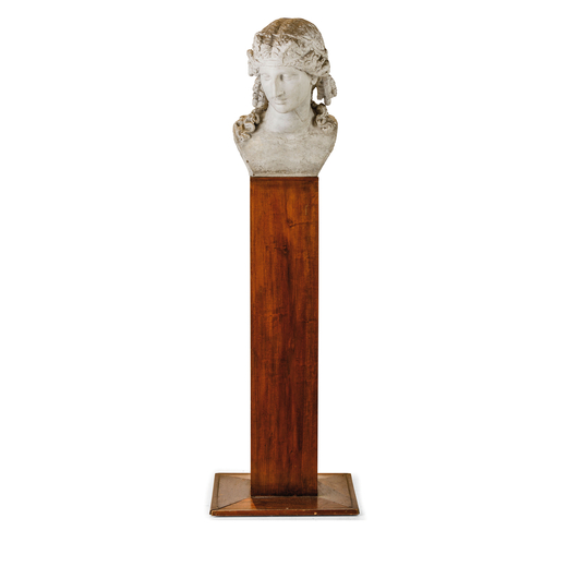 MODELLO IN GESSO, XIX-XX SECOLO raffigurante busto di dea, poggia su base in legno non pertinente; u