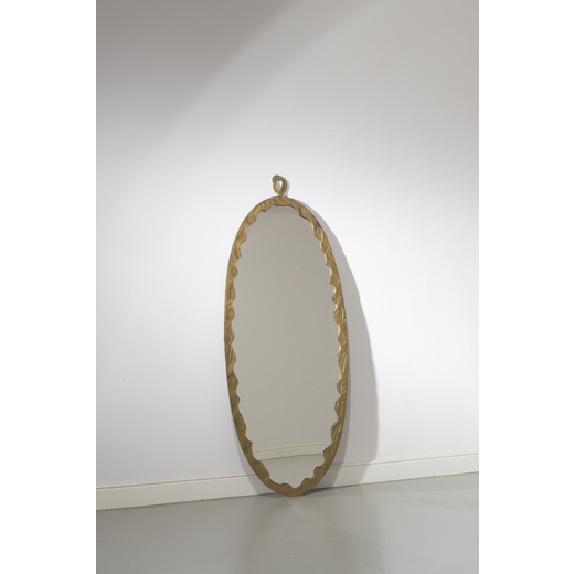 MANIFATTURA ITALIANA Specchio da parete. Ferro battuto e dorato, cristallo specchiato. Italia anni 5
