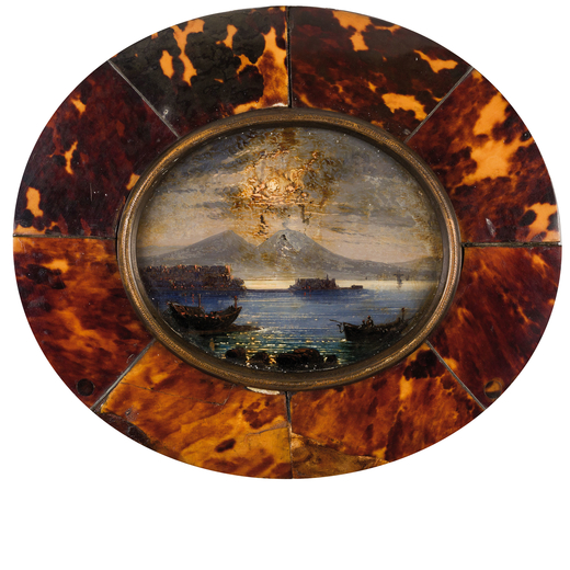 PITTORE DEL XIX SECOLO <br>Marina notturna con il Vesuvio sullo sfondo<br>Olio su vetro, cm 8X9,5
