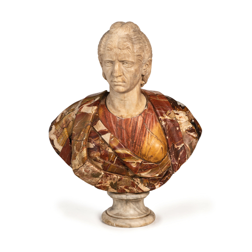 SCULTURA IN MARMI DIVERSI, XVIII-XIX SECOLO busto di una giovane donna forse Faustina, il manto in d