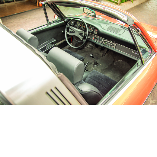 1970 PORSCHE 911 S TARGA 2.2