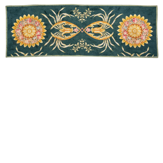 FRAMMENTO DI SAVONNERIE SPAGNOLA, CIRCA 1900 CM 450X157<br>Frammento di grande tappeto, larghezza or