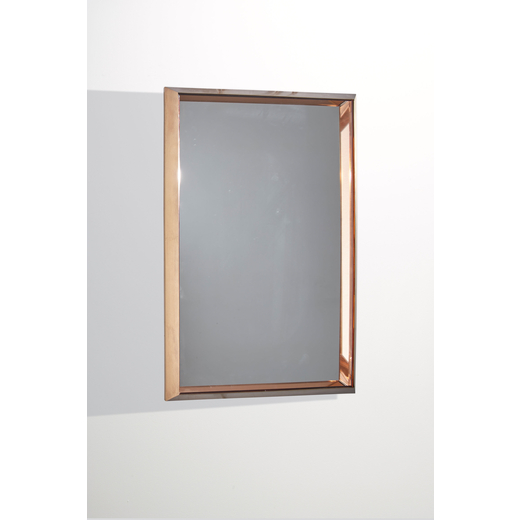 MAX INGRAND Specchio mod. 2172. Ottone, cristallo colorato e specchiato, legno. Produzione Fontana A