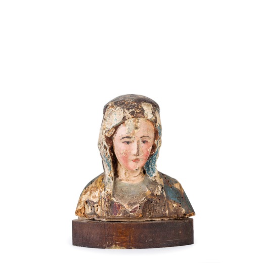 SCULTURA IN LEGNO POLICROMO, XVIII SECOLO raffigurante busto di Madonna su base ovale non pertinente