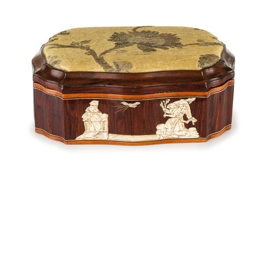LUIGI PRINOTTO (ambito di) (1685 circa - 1780)<br>scatola da lavoro impiallacciata in legno violetto