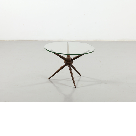 MANIFATTURA ITALIANA   Tavolino. Legno tornito, cristallo molato. Italia anni 50.<br>cm 46x66