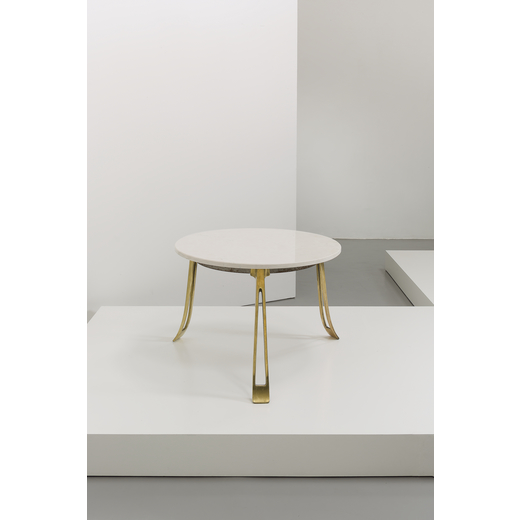 PAOLO BUFFA (attrib. a) Tavolino anni 40. Ottone, marmo<br>cm 50x72
