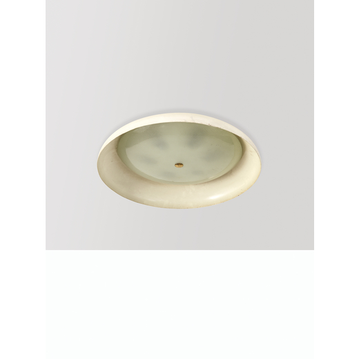 GINO SARFATTI    Lampada a plafone mod. 3020. Alluminio smaltato, vetro stampato, satinato e curvato