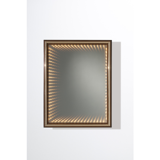 MANIFATTURA ITALIANA Specchio luminoso Infinity. Legno dorato, legno laccato, cristallo specchiato. 
