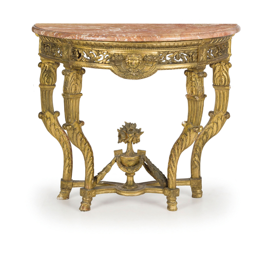 CONSOLE IN LEGNO INTAGLIATO E DORATO, FRANCIA, XVIII-XIX SECOLO di gusto neoclassico, piano in marmo