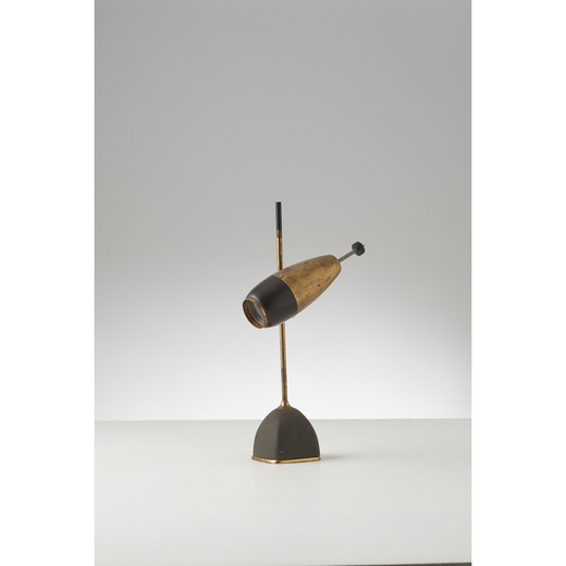 Oscar Torlasco (1934-2004) Model 577<br>Table lamp<br>Lacquered metal, brass, aluminum and glass<br>