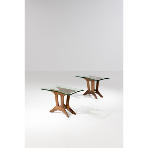 Emilio Lancia (1880-1973), attributed to Pair of sidetables<br>Walnut and glass<br>Model created cir